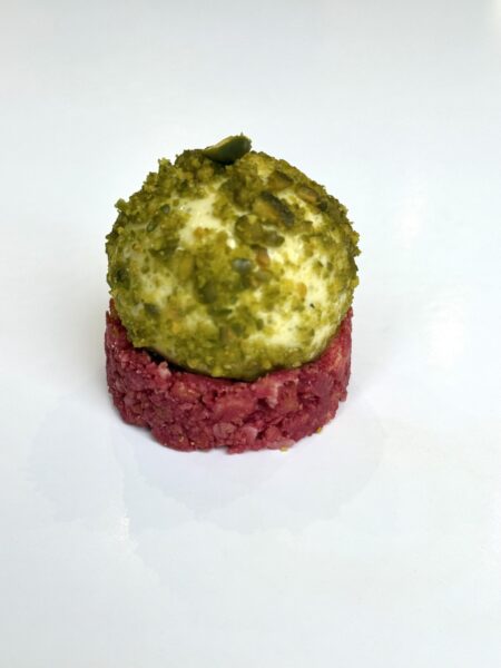 Entremet pistache d’Iran et framboise